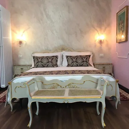 Vecchia Favola House