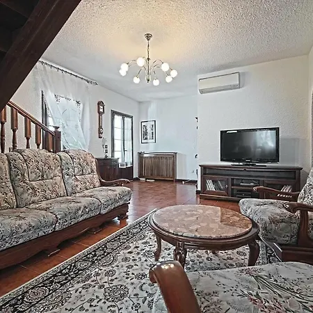 度假居 Vecchia Favola House *