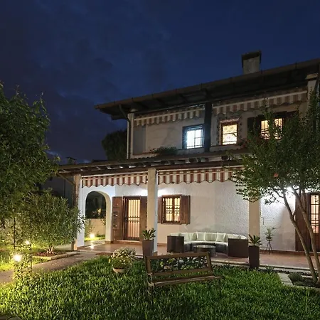 度假居 Vecchia Favola House