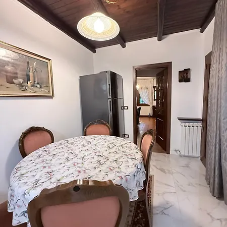 Vecchia Favola House Semesterbostad *
