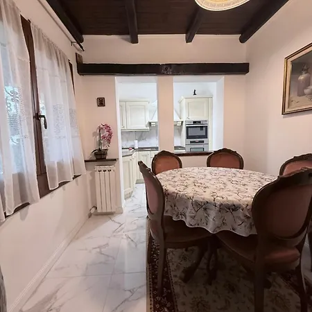 Vecchia Favola House Semesterbostad *