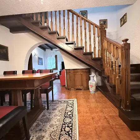 Vecchia Favola House *