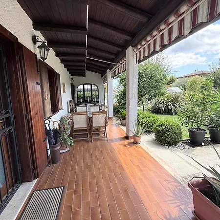 Vecchia Favola House Vakantiehuis Quarto dʼAltino