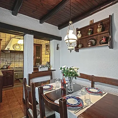 Vakantiehuis Vecchia Favola House *
